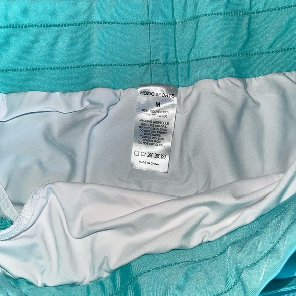 NWT! 🐬 Hodo Sports Aqua Lined Shorts, size M 🐬 - Picture 8 of 9